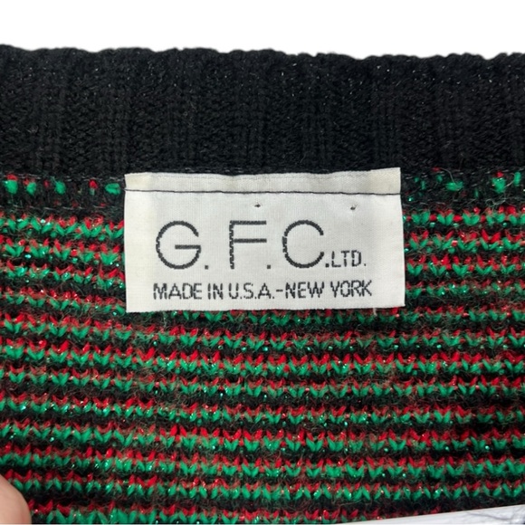VTG G.F.C Ltd Black w/ metallic Red & Green Floral Acrylic Pullover Sweater - Picture 6 of 7